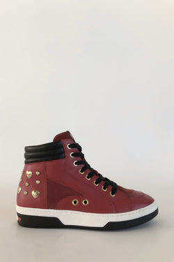 Love Moschino Sneaker borchiata vista frontale